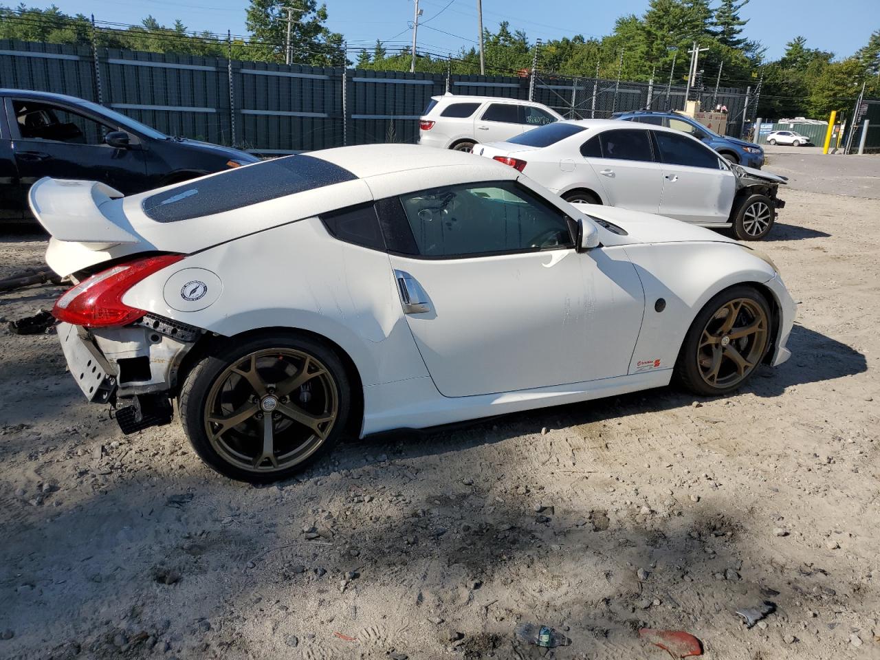 2011 Nissan 370Z - Image 3