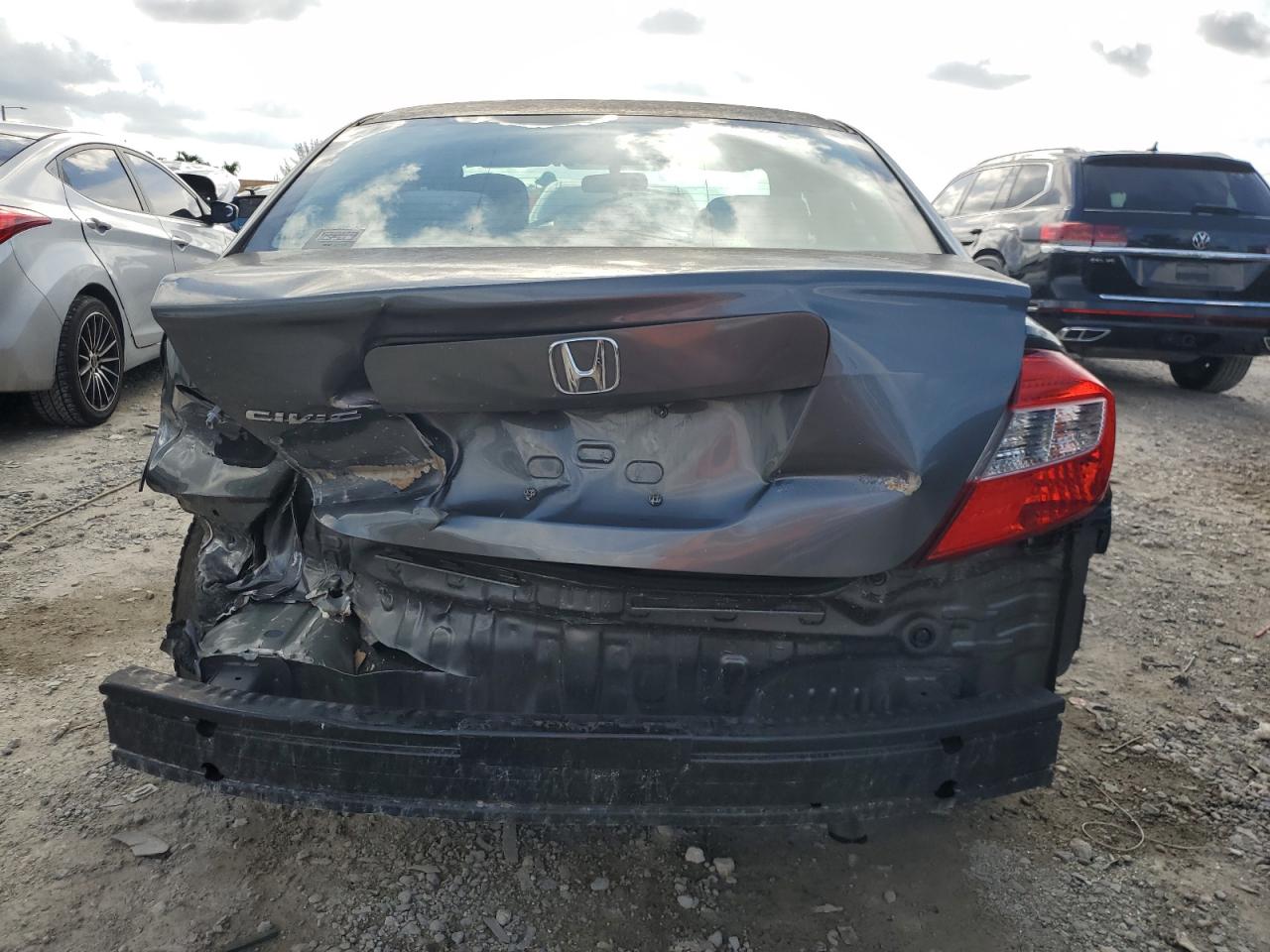 19XFB2F5XCE007827 2012 Honda Civic Lx