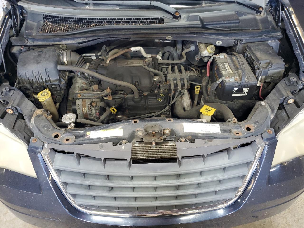 2008 Chrysler Town & Country Lx VIN: 2A8HR44HX8R818409 Lot: 68235244