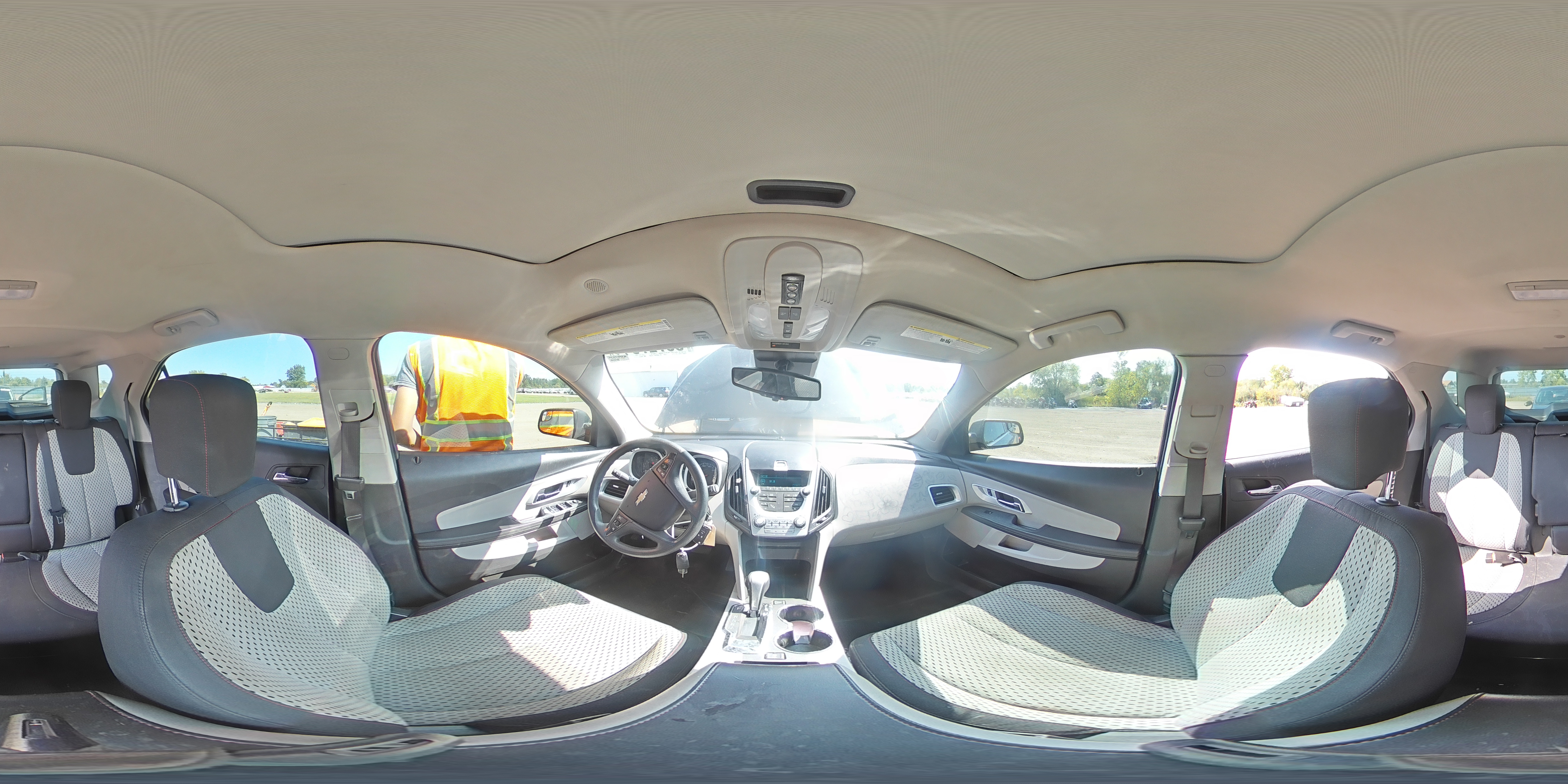 2013 Chevrolet Equinox - Image 14