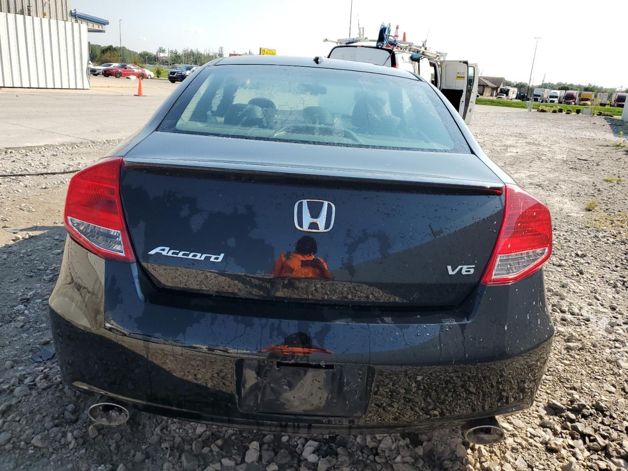 2011 Honda Accord Exl VIN: 1HGCS2A86BA000056 Lot: 66006884