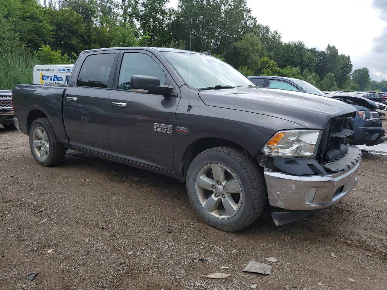 VIN 3C6RR7LT7HG522375 2017 RAM 1500 no.4