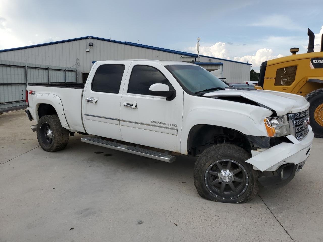 2013 GMC Sierra - Image 4