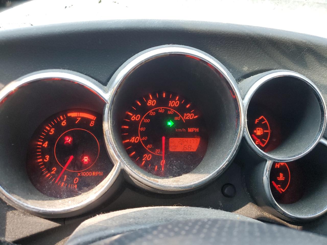 2003 Toyota Corolla Matrix Xr VIN: 2T1KR32EX3C069412 Lot: 68357434