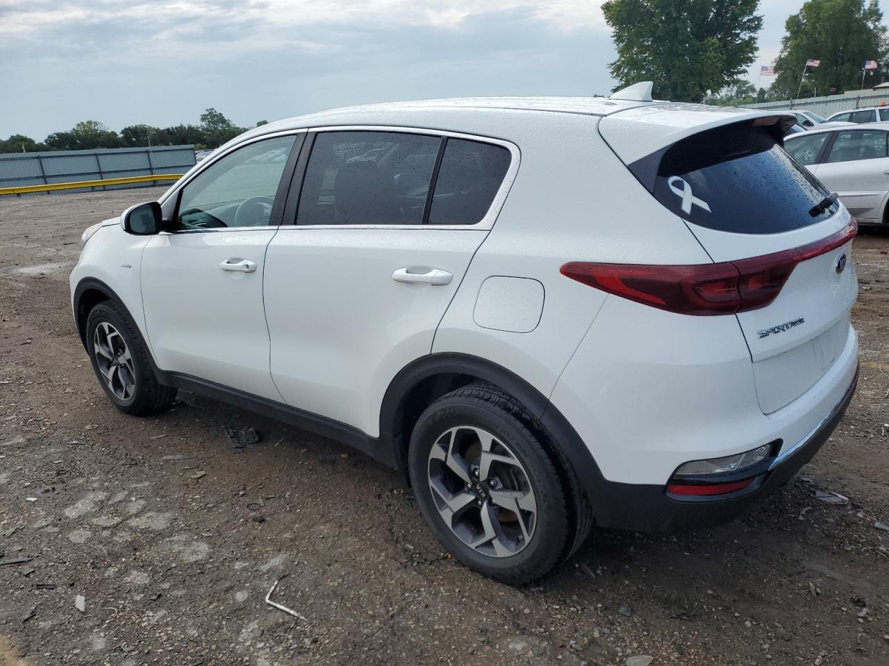 KNDPMCAC8M7879161 2021 KIA SPORTAGE - Image 2