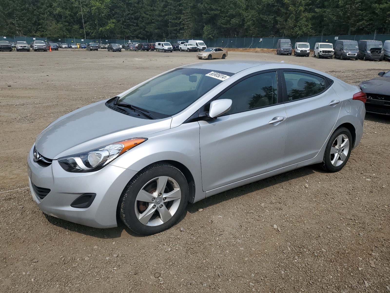 2013 Hyundai Elantra Gls vin: KMHDH4AE7DU999786