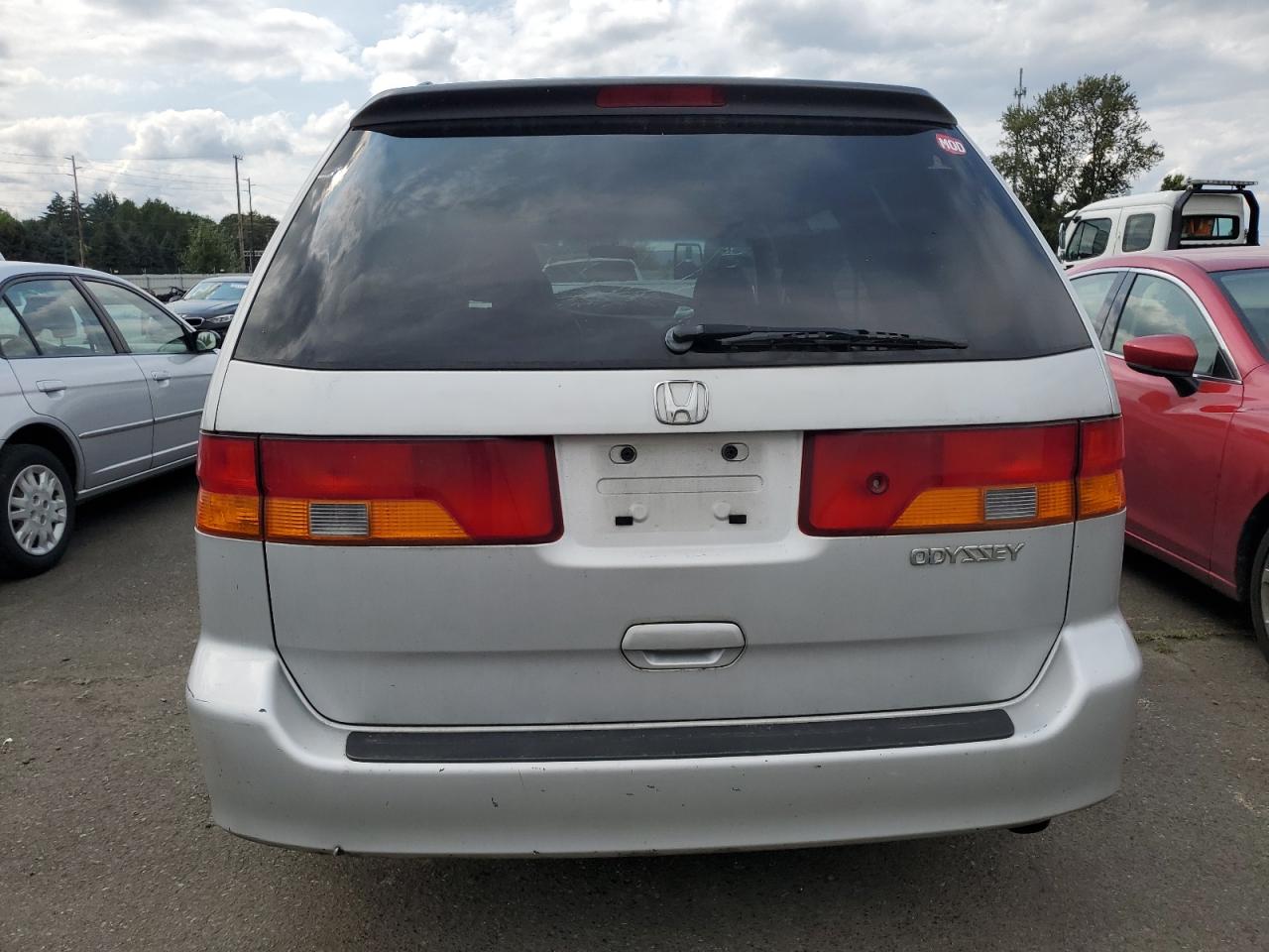 2002 Honda Odyssey Exl VIN: 5FNRL18922B030385 Lot: 68363574