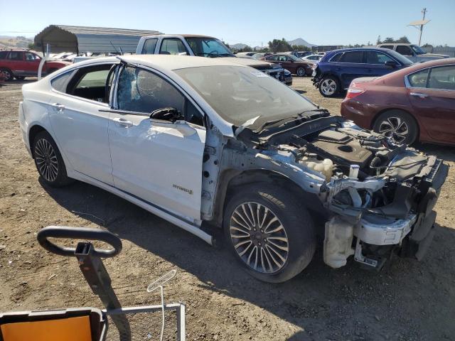  FORD FUSION 2018 White