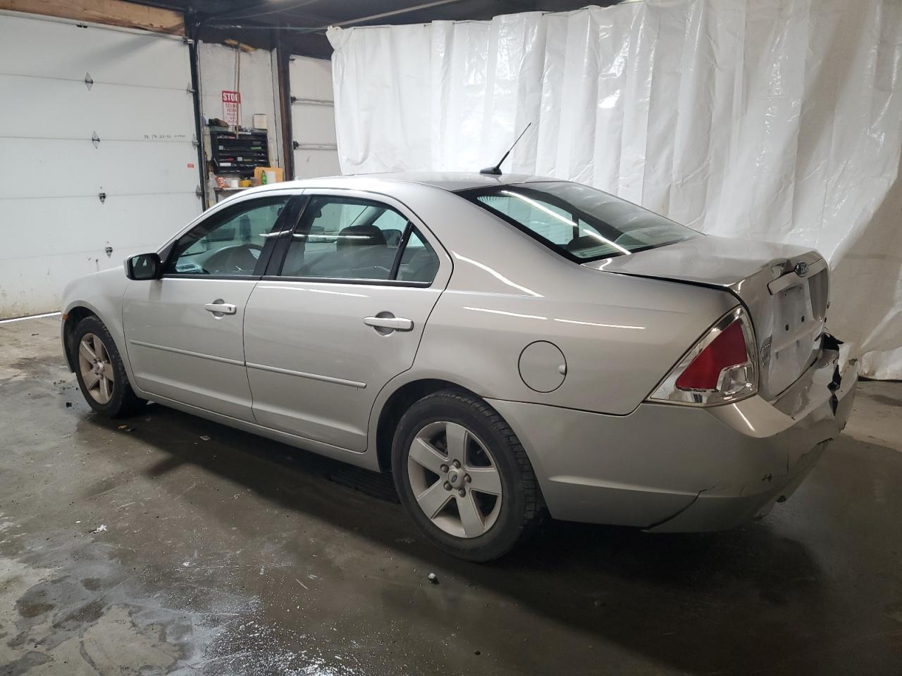 2008 Ford Fusion - Image 2
