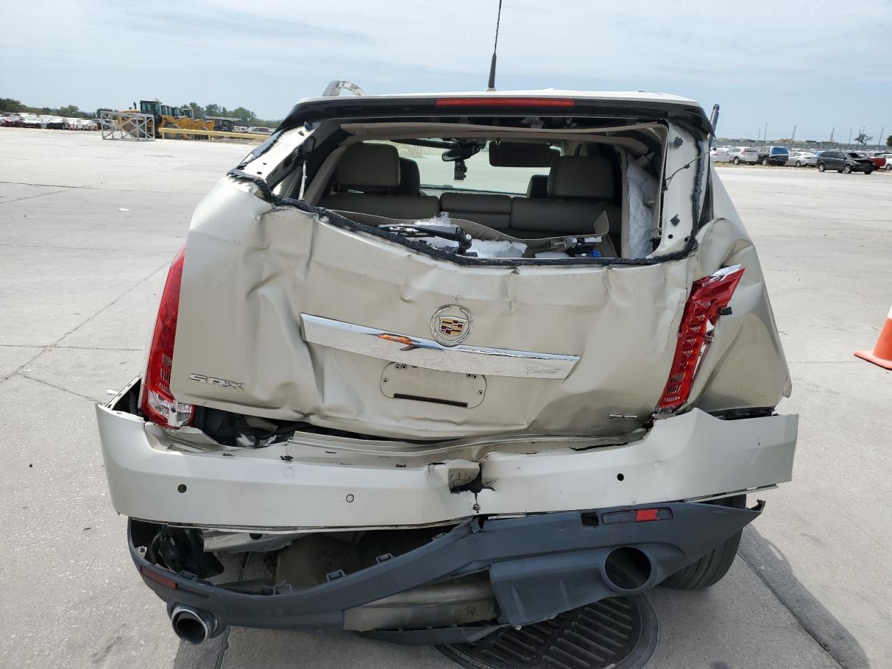 2013 Cadillac Srx Performance Collection VIN: 3GYFNDE30DS655645 Lot: 68095214