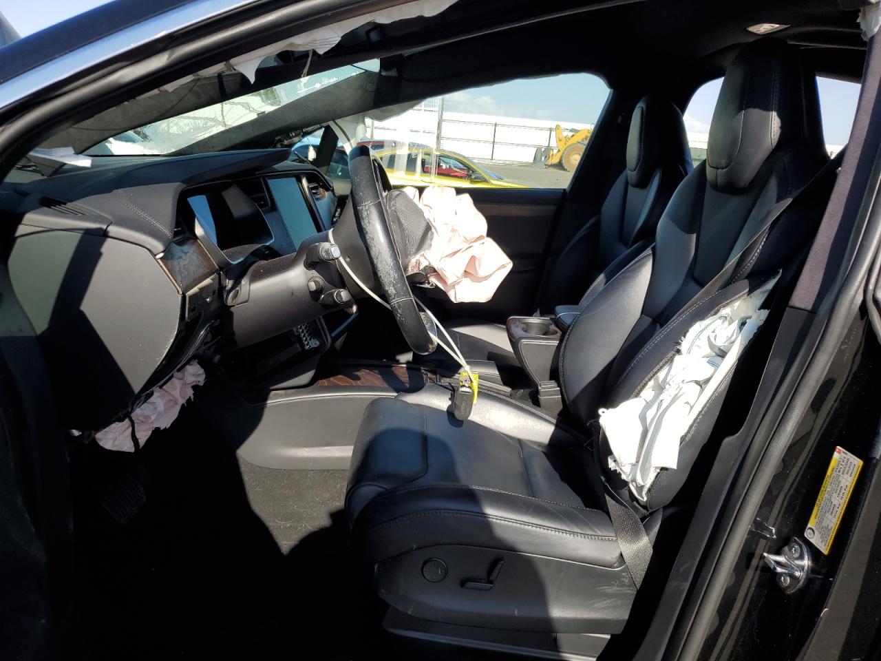 5YJXCDE28JF141019 2018 Tesla Model X