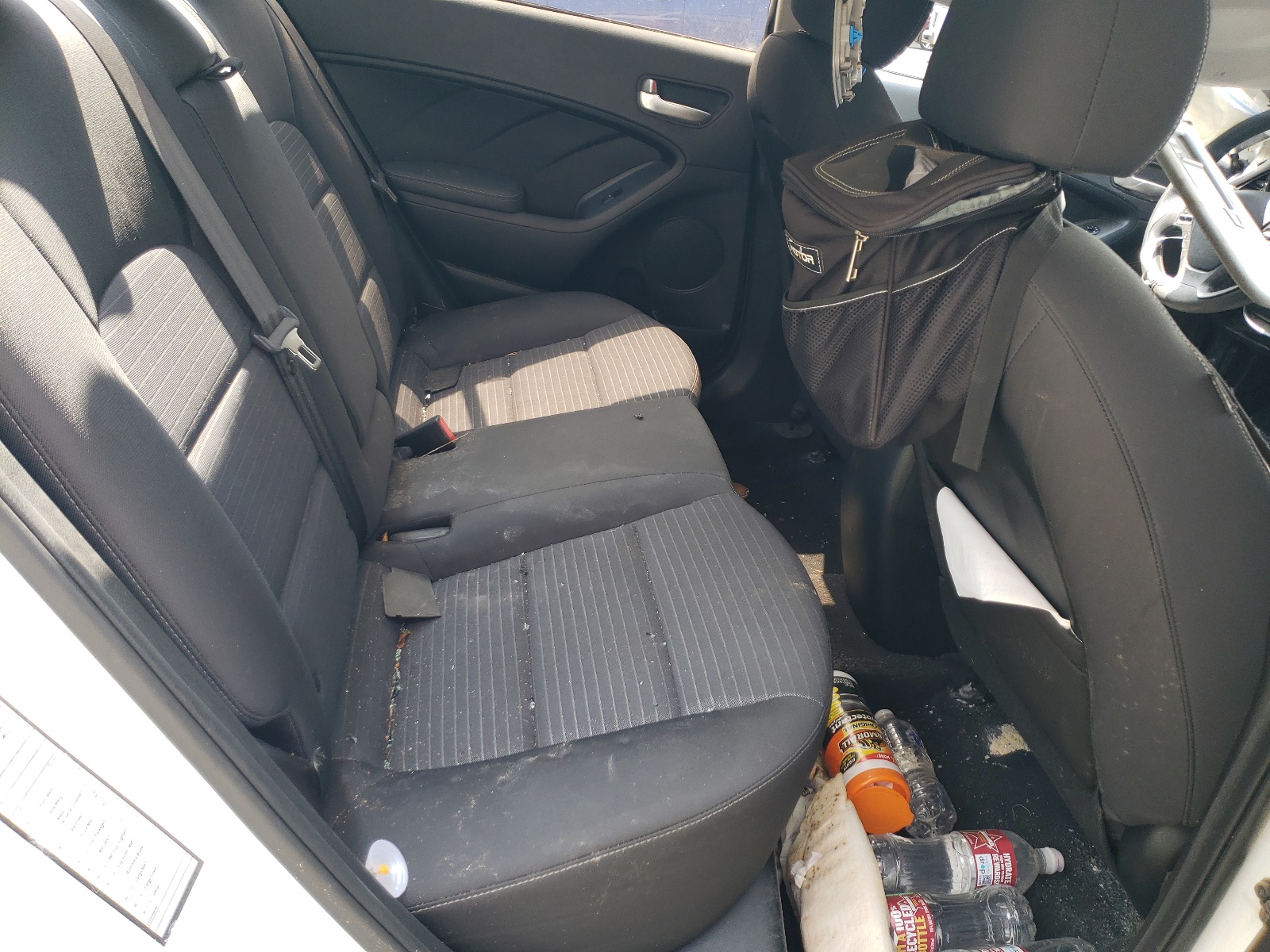 3KPFL4A76JE210759 2018 Kia Forte Lx