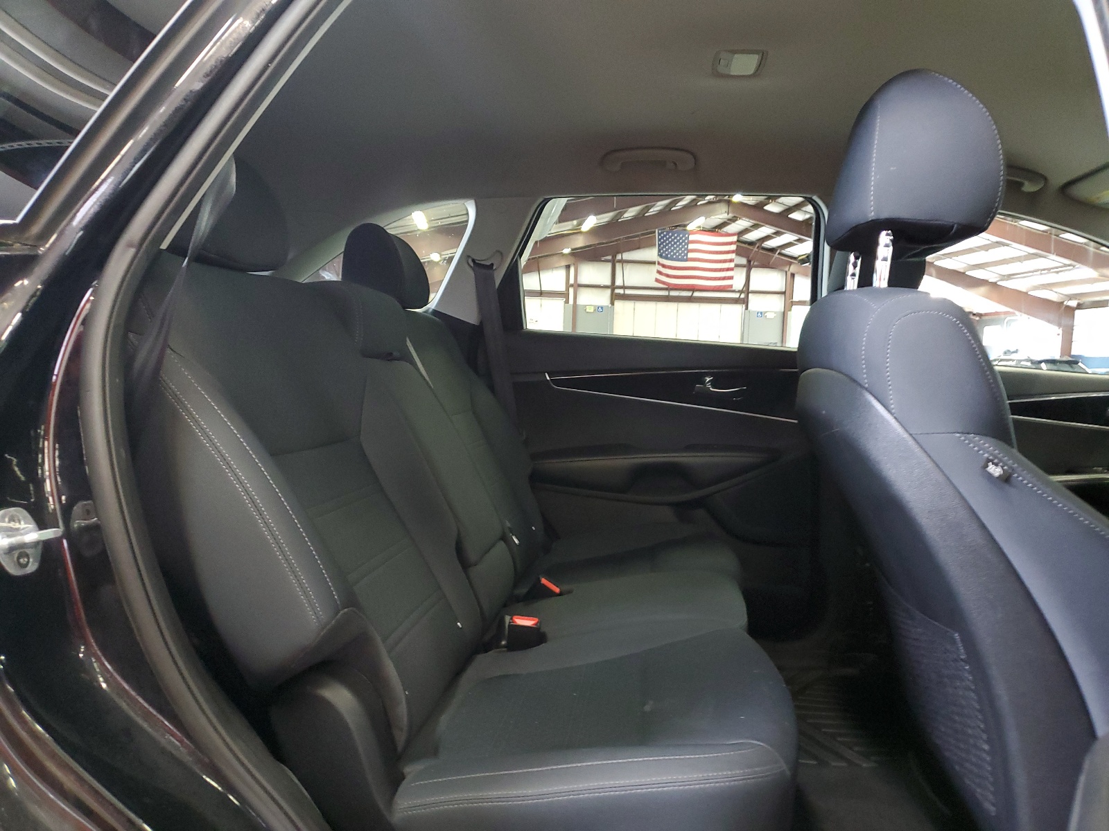 2018 Kia Sorento Lx vin: 5XYPGDA33JG426402