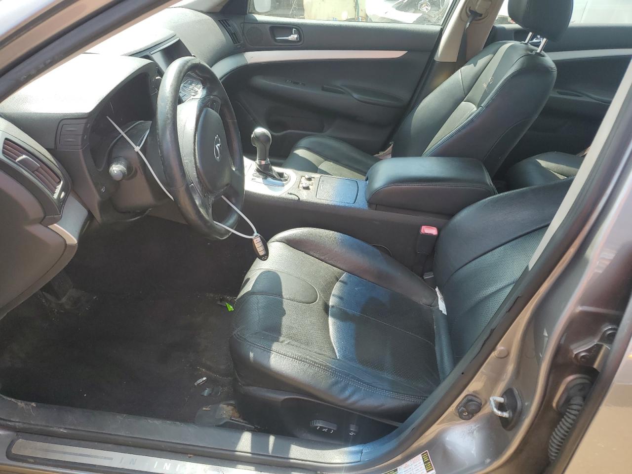 2009 Infiniti G - Image 7