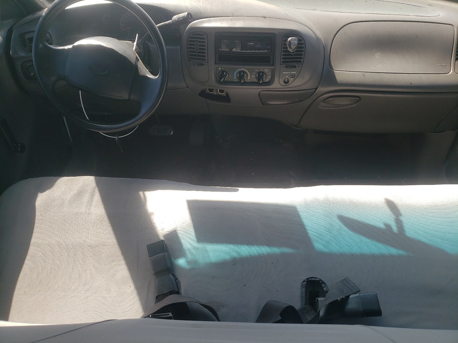 1FTRF17W02NA80461 2002 Ford F150