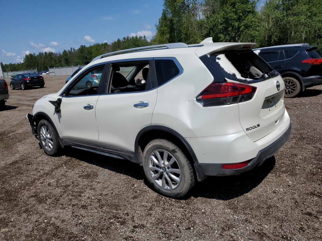 5N1AT2MV6JC851115 2018 NISSAN ROGUE - Image 2