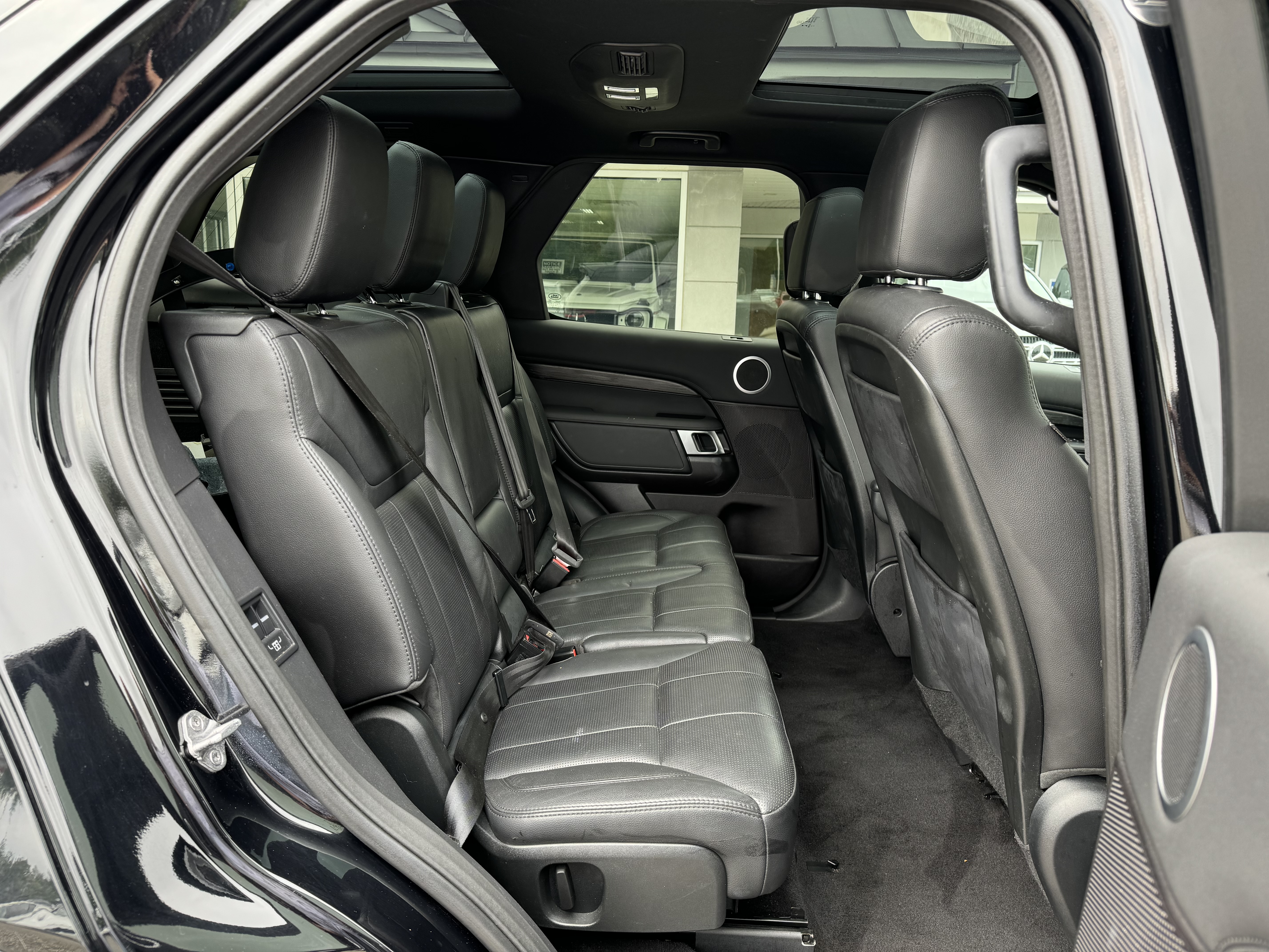 SALRR2RV0JA071999 2018 Land Rover Discovery Hse