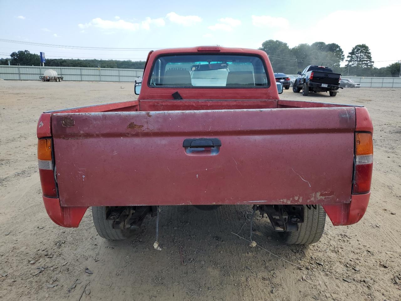 5TENL42N8YZ696552 2000 Toyota Tacoma