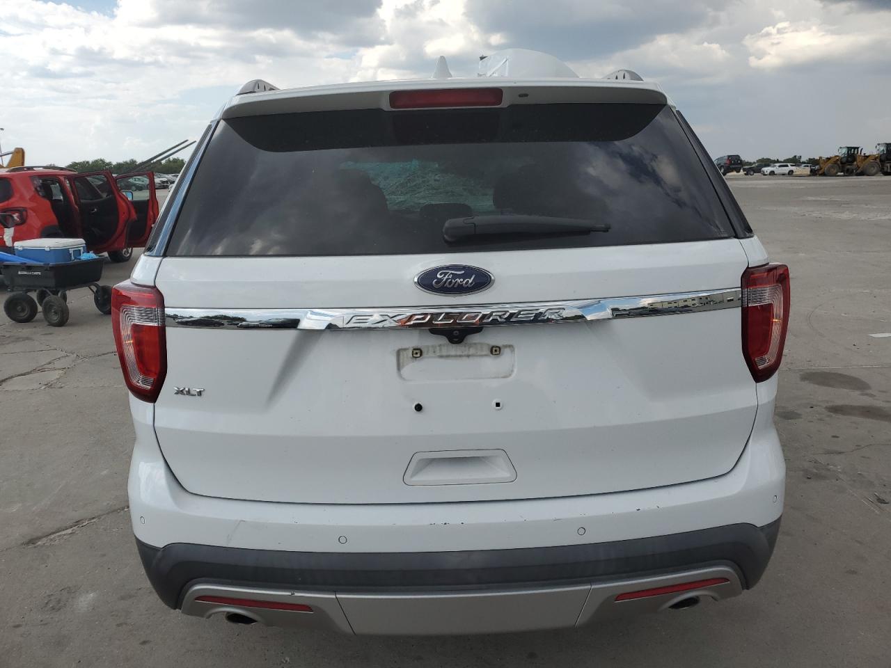 2017 Ford Explorer Xlt VIN: 1FM5K7D87HGB14049 Lot: 69138174