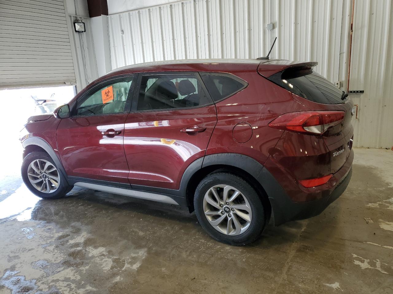 KM8J3CA44HU470756 2017 HYUNDAI TUCSON - Image 2