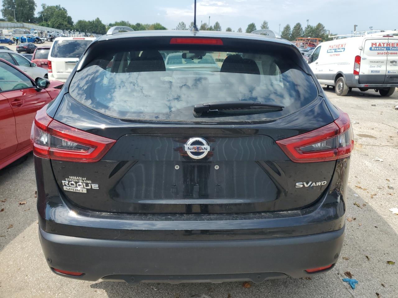 2020 Nissan Rogue Sport S VIN: JN1BJ1CW8LW645463 Lot: 69254164