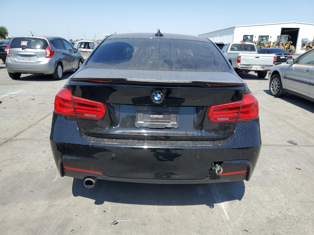 WBA8E1G51GNT33636 2016 BMW 320 I