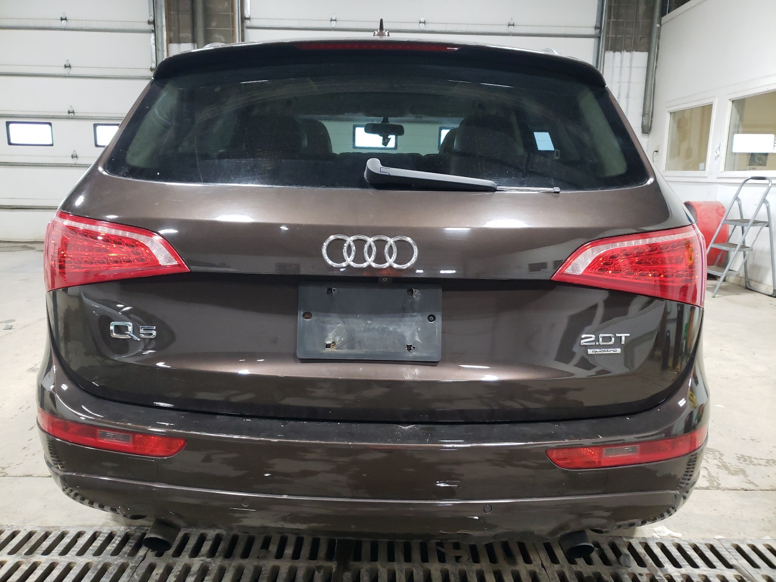 WA1LFAFP0BA011089 2011 Audi Q5 Premium Plus