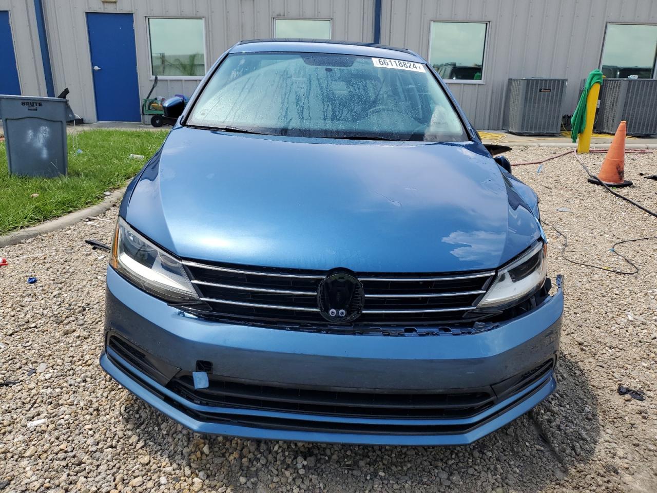 2017 Volkswagen Jetta - Image 5
