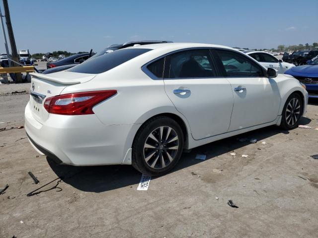  NISSAN ALTIMA 2016 Biały