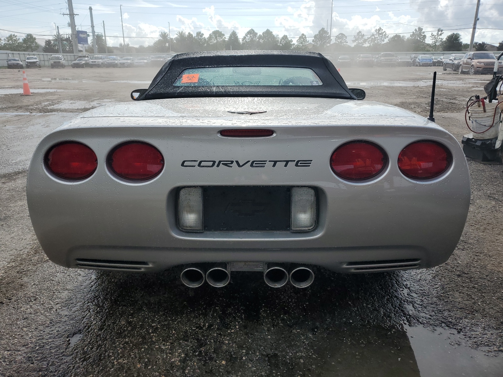 1G1YY32G645104985 2004 Chevrolet Corvette