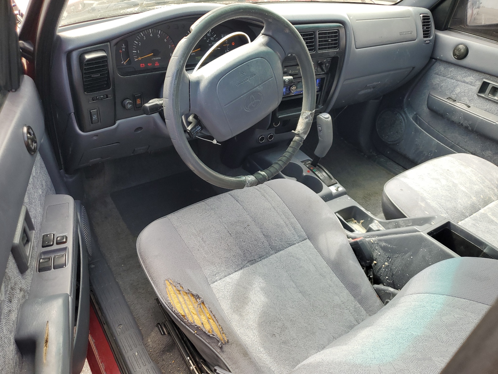 4TASN92N5YZ626282 2000 Toyota Tacoma Xtracab Prerunner