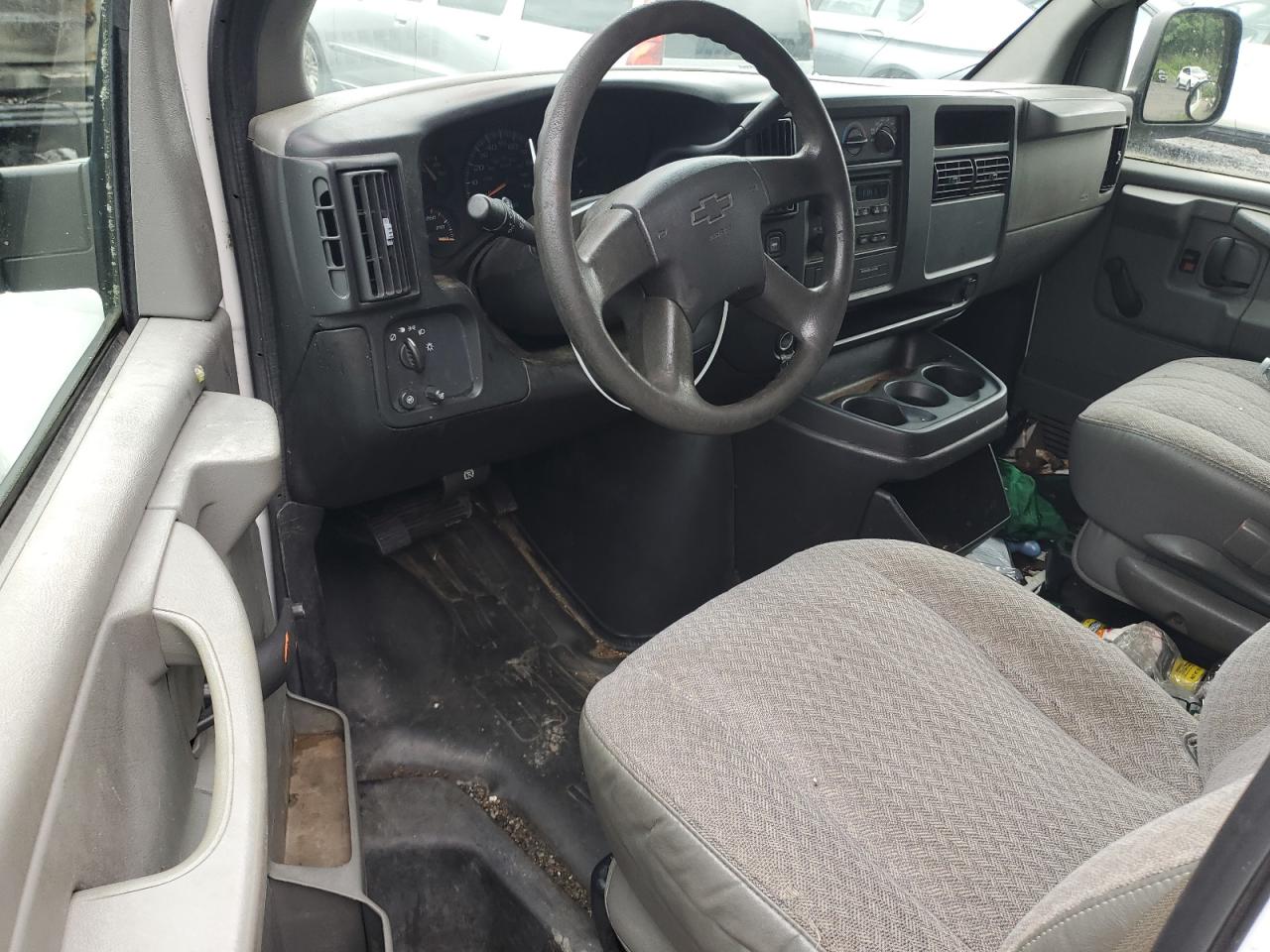 2007 Chevrolet Express G1500 VIN: 1GCFG15Z871153099 Lot: 66373814