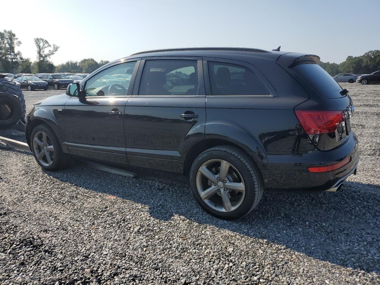 2015 Audi Q7 - Image 2