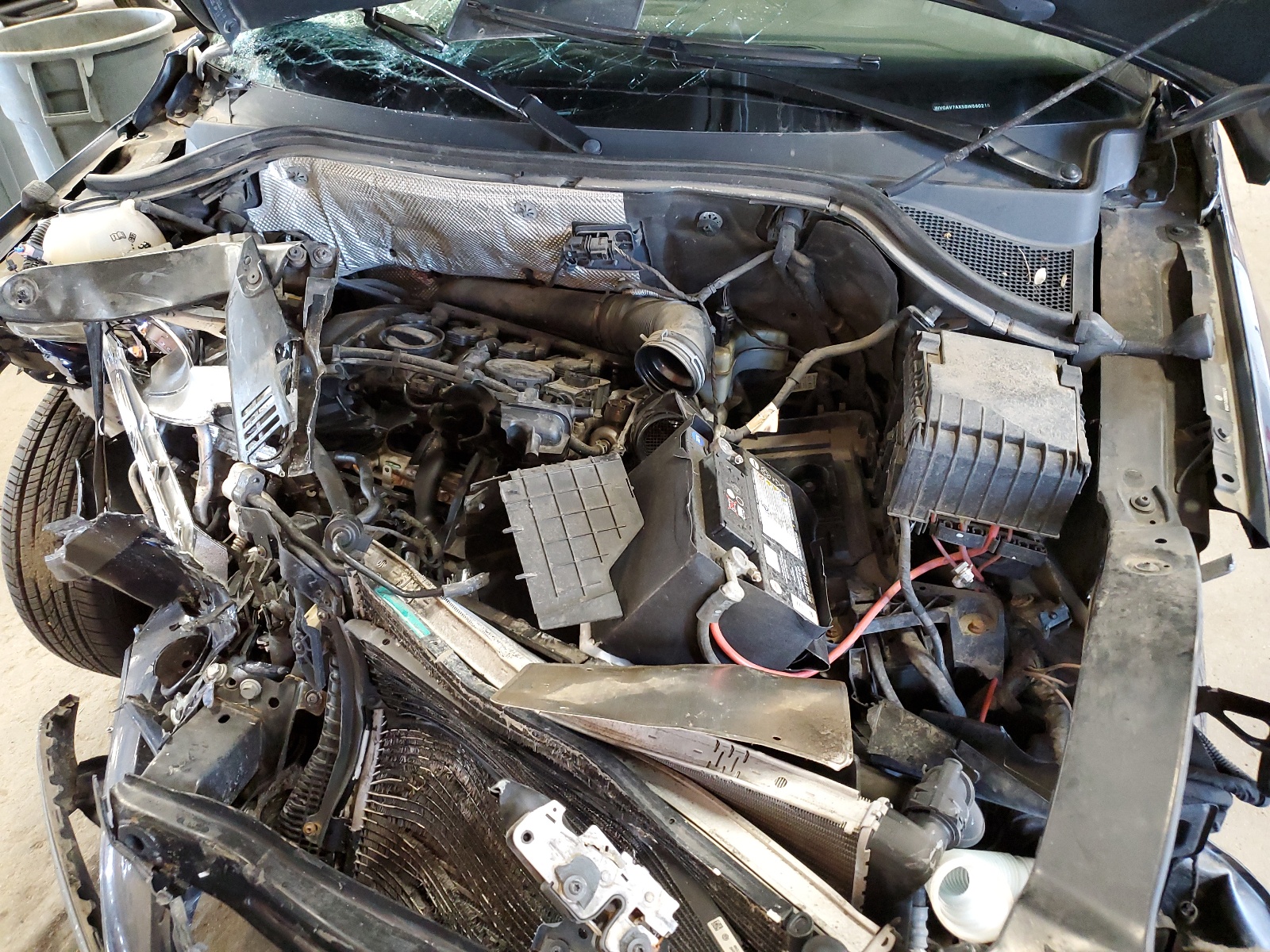 WVGAV7AX5BW560215 2011 Volkswagen Tiguan S