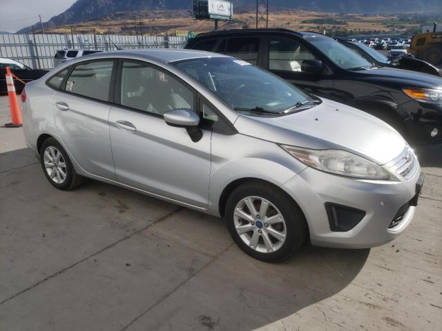 Sedans FORD FIESTA 2012 Silver