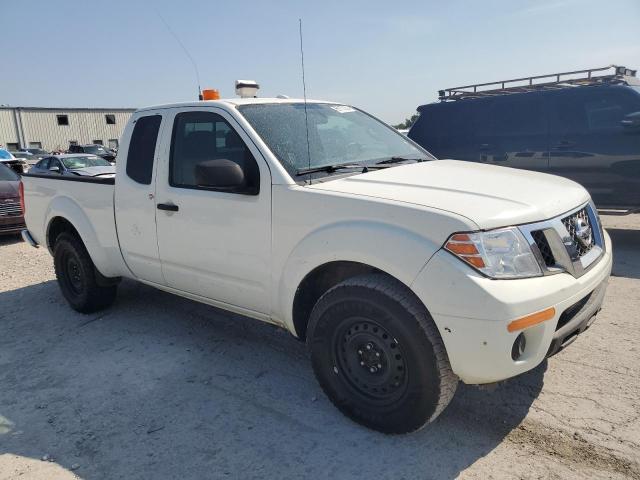 Pickups NISSAN FRONTIER 2014 White