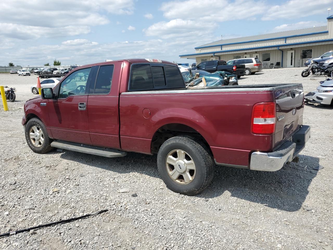 2004 Ford F-150 - Image 2