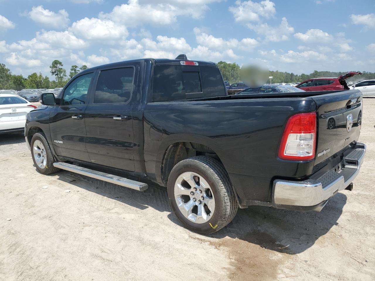 2020 RAM 1500 - Image 2