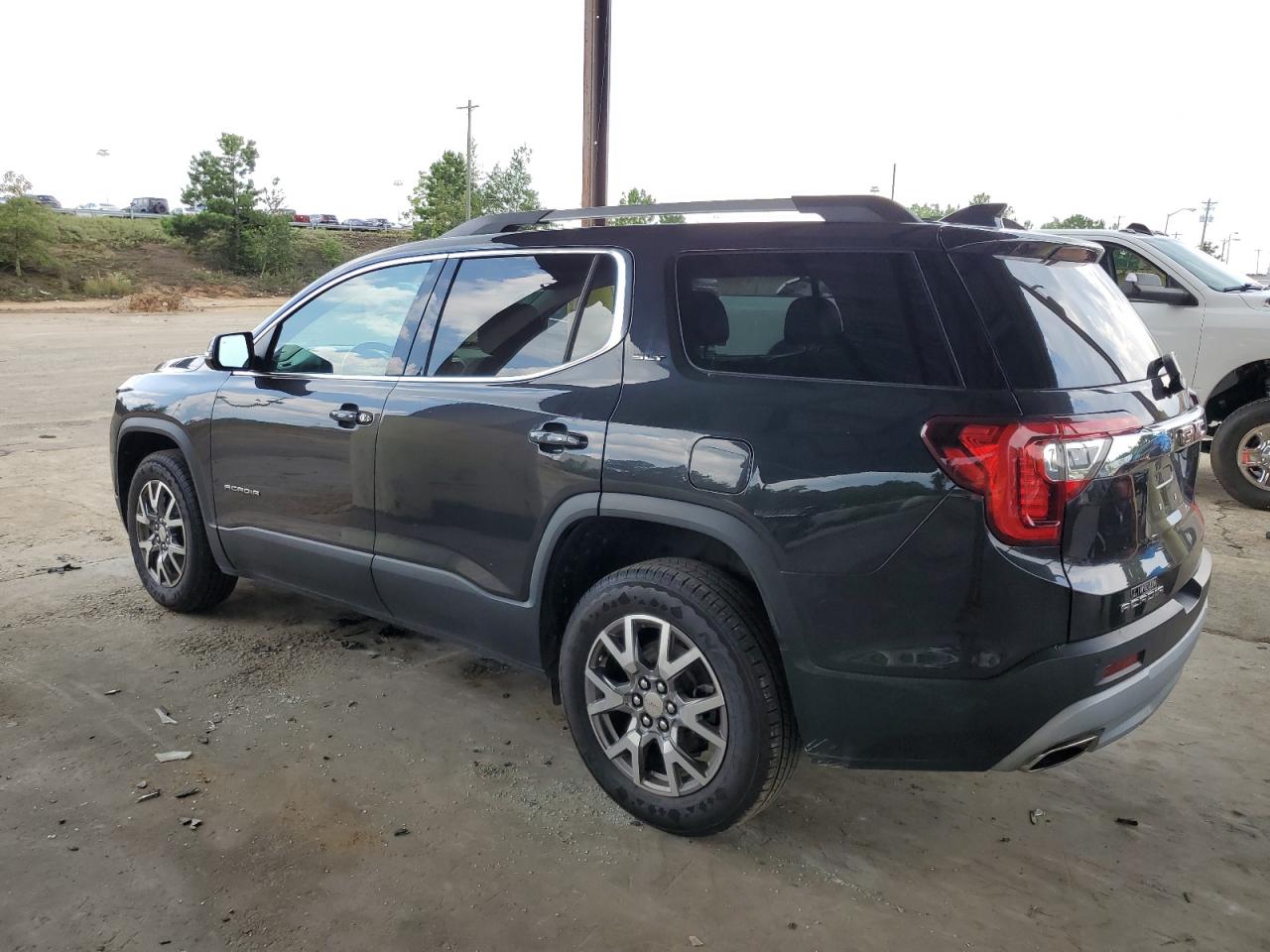 2020 GMC Acadia - Image 2