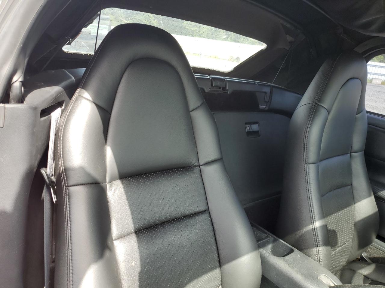 2000 Toyota Mr2 Spyder VIN: JTDFR3202Y0022656 Lot: 65944674