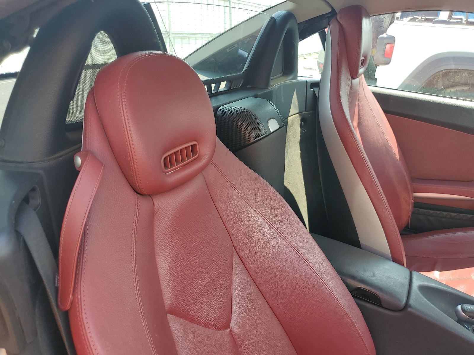 WDBWK56F55F075261 2005 Mercedes-Benz Slk 350