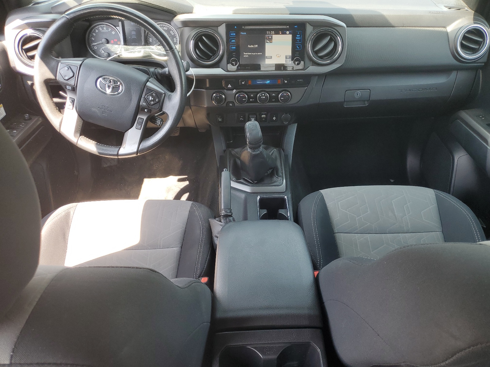 5TFCZ5AN5KX190995 2019 Toyota Tacoma Double Cab