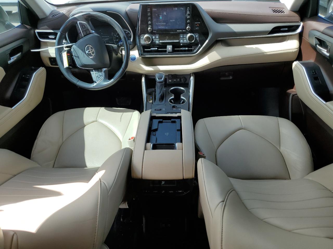 2021 Toyota Highlander Hybrid Xle VIN: 5TDGBRCH0MS047448 Lot: 66037134