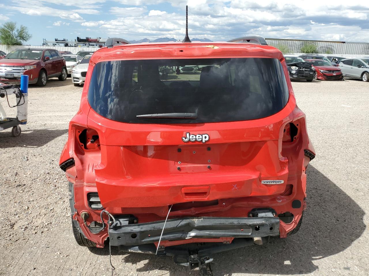 ZACCJABB0JPJ10036 2018 Jeep Renegade Latitude