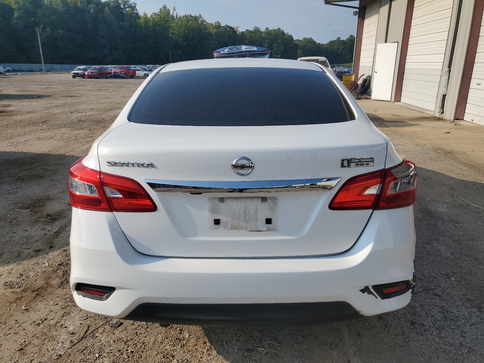 3N1AB7AP4KY359236 2019 Nissan Sentra S