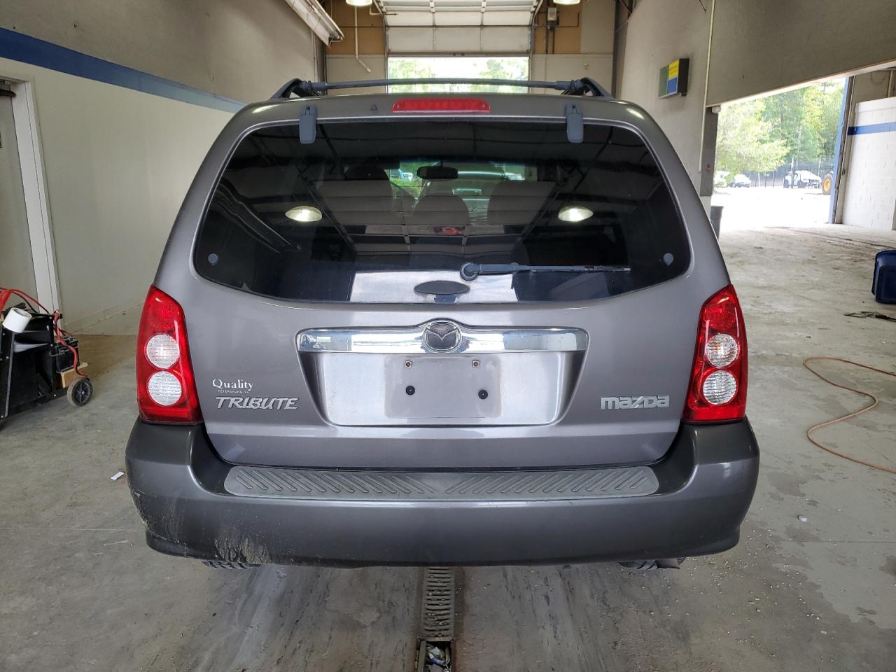 2005 Mazda Tribute S VIN: 4F2CZ96115KM59847 Lot: 67740144