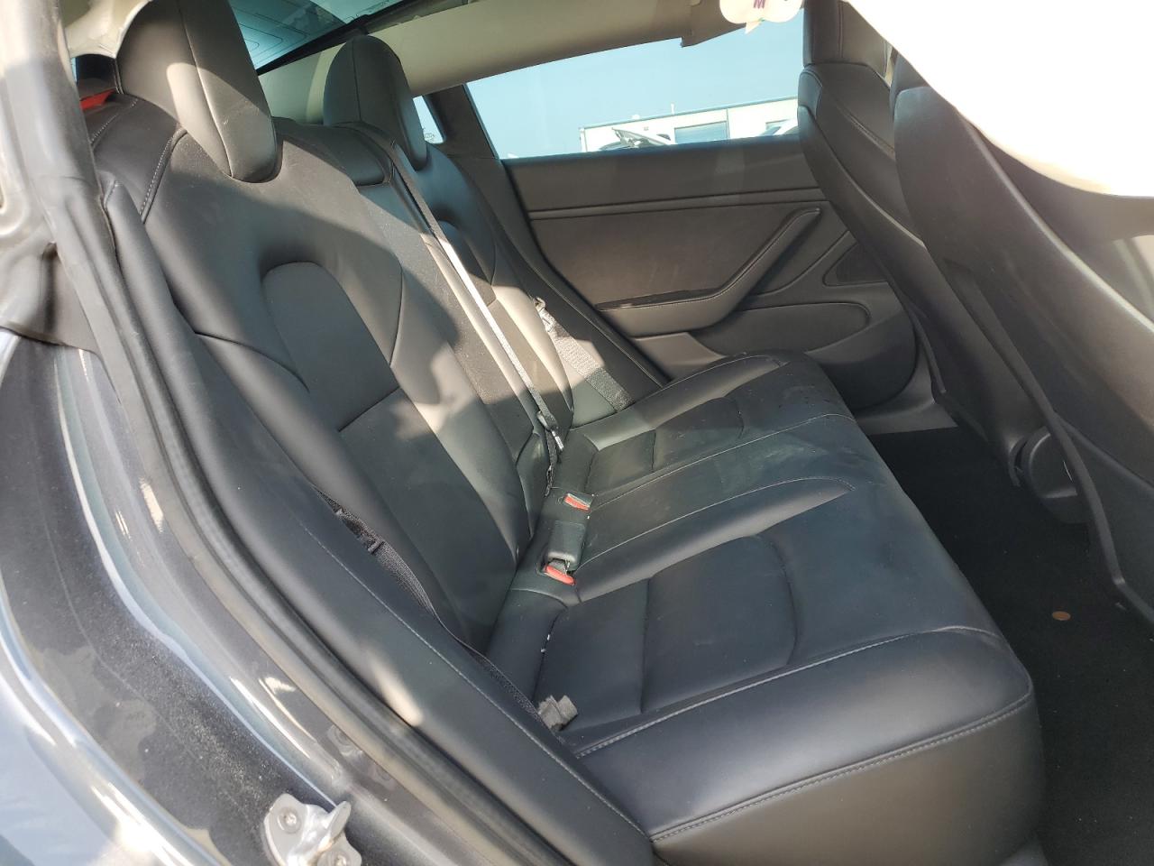 5YJ3E1EB5LF647496 2020 Tesla Model 3