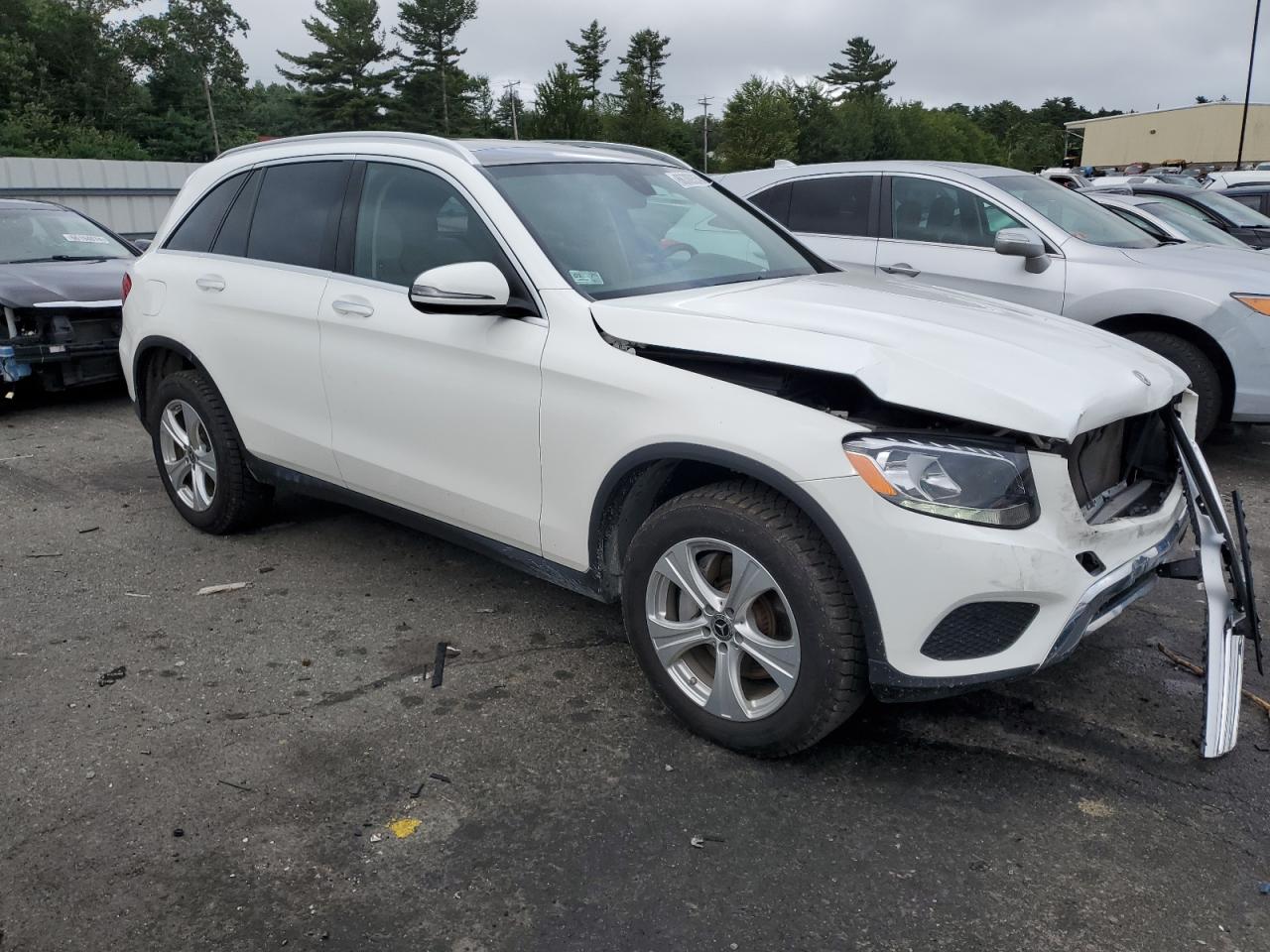 WDC0G4KB3JF431233 2018 Mercedes-Benz Glc 300 4Matic