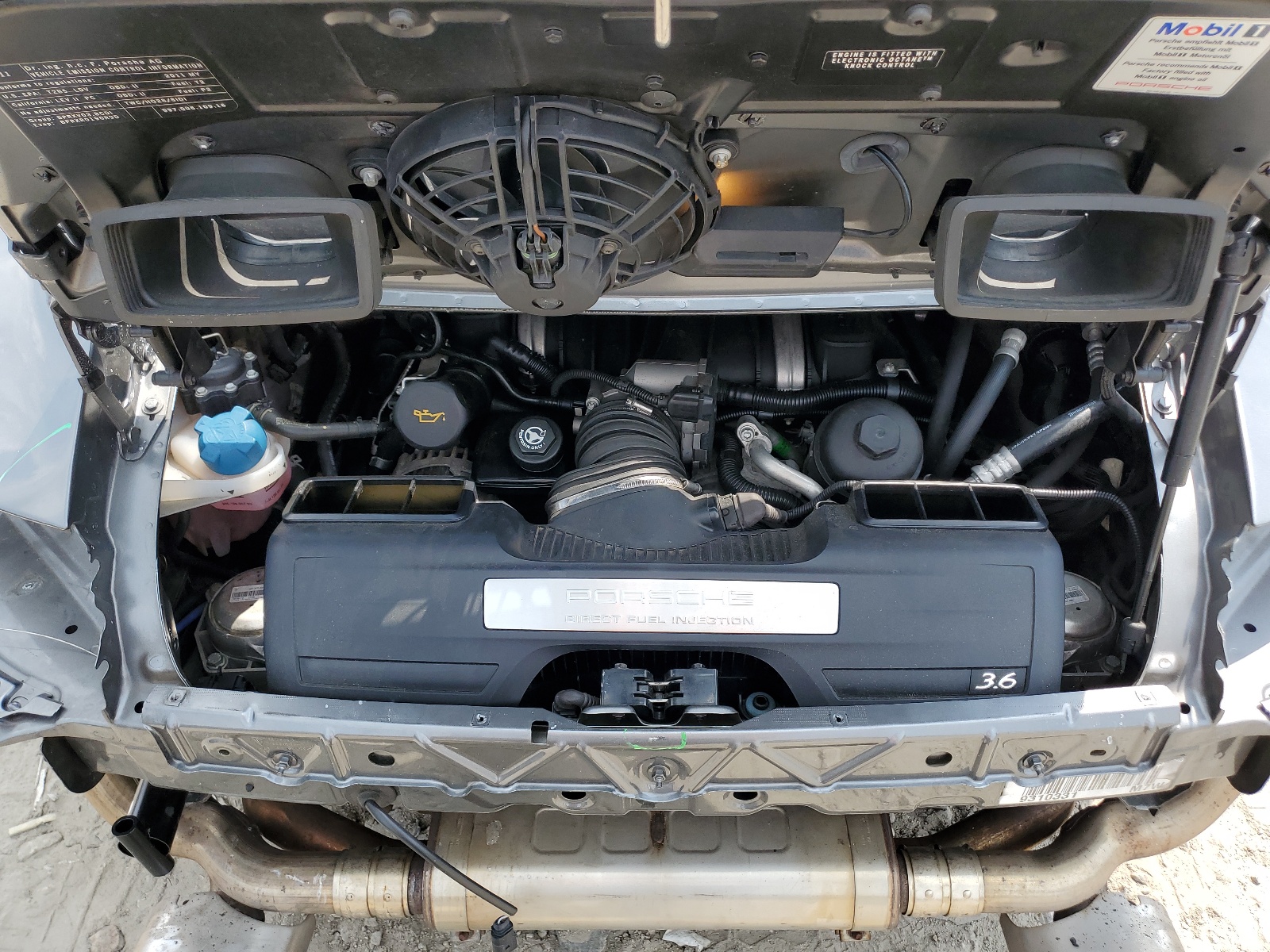 WP0CA2A99BS740186 2011 Porsche 911 Carrera 2