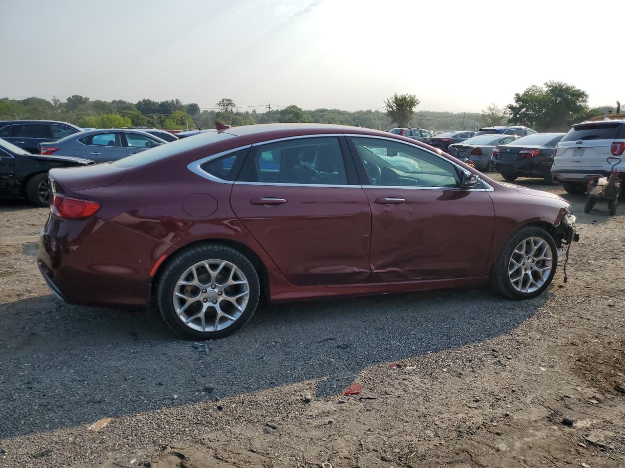 2016 Chrysler 200 - Image 3